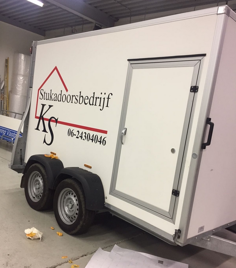 aanhangwagen belettering