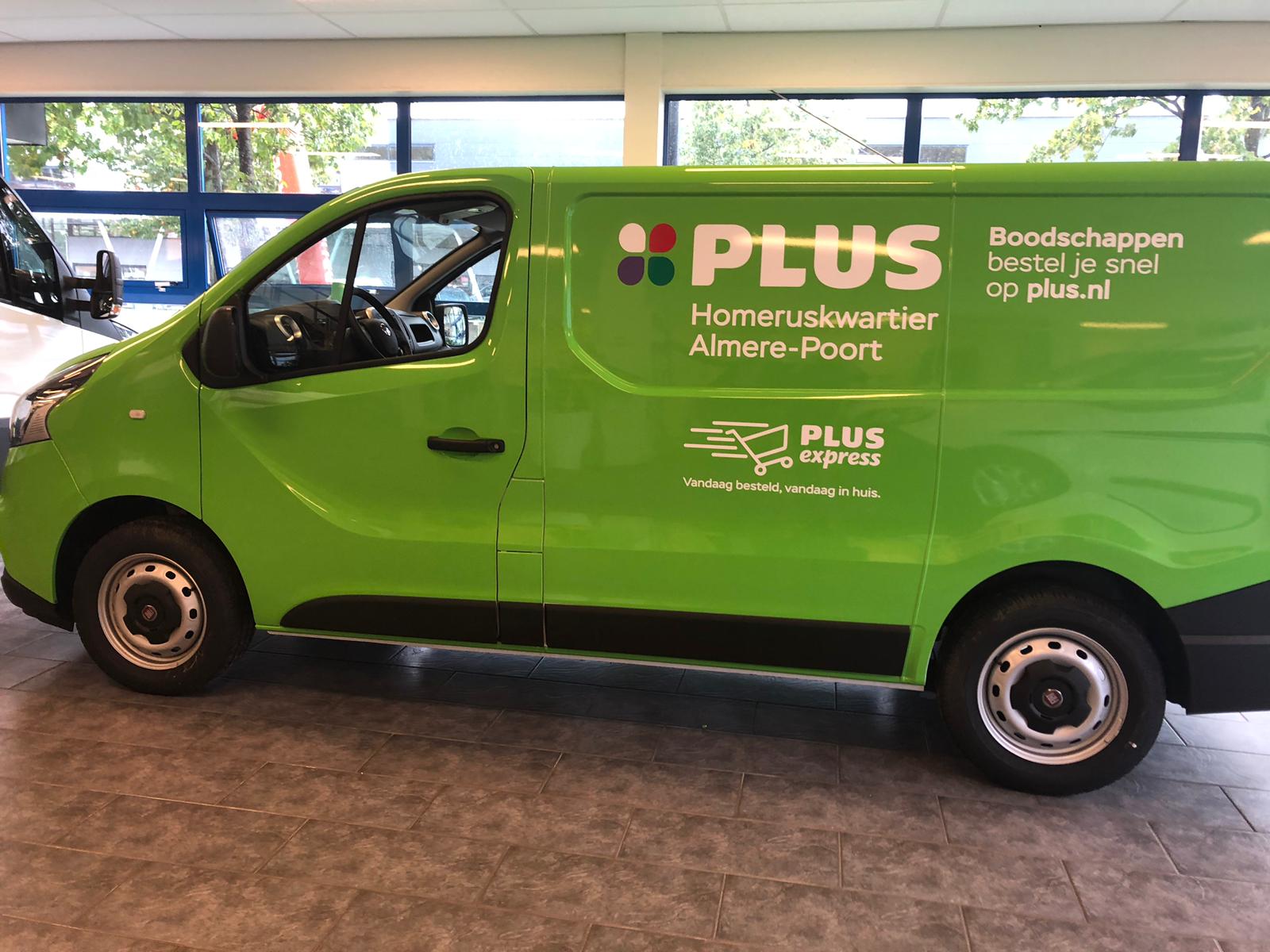 Auto wrap voor Plus Supermarkt