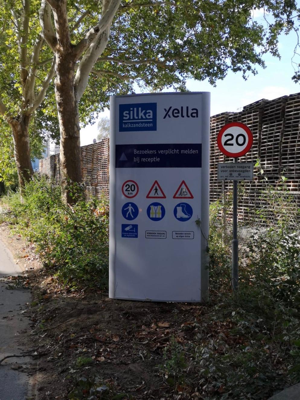 Een nieuwe reclamezuil voor Xella