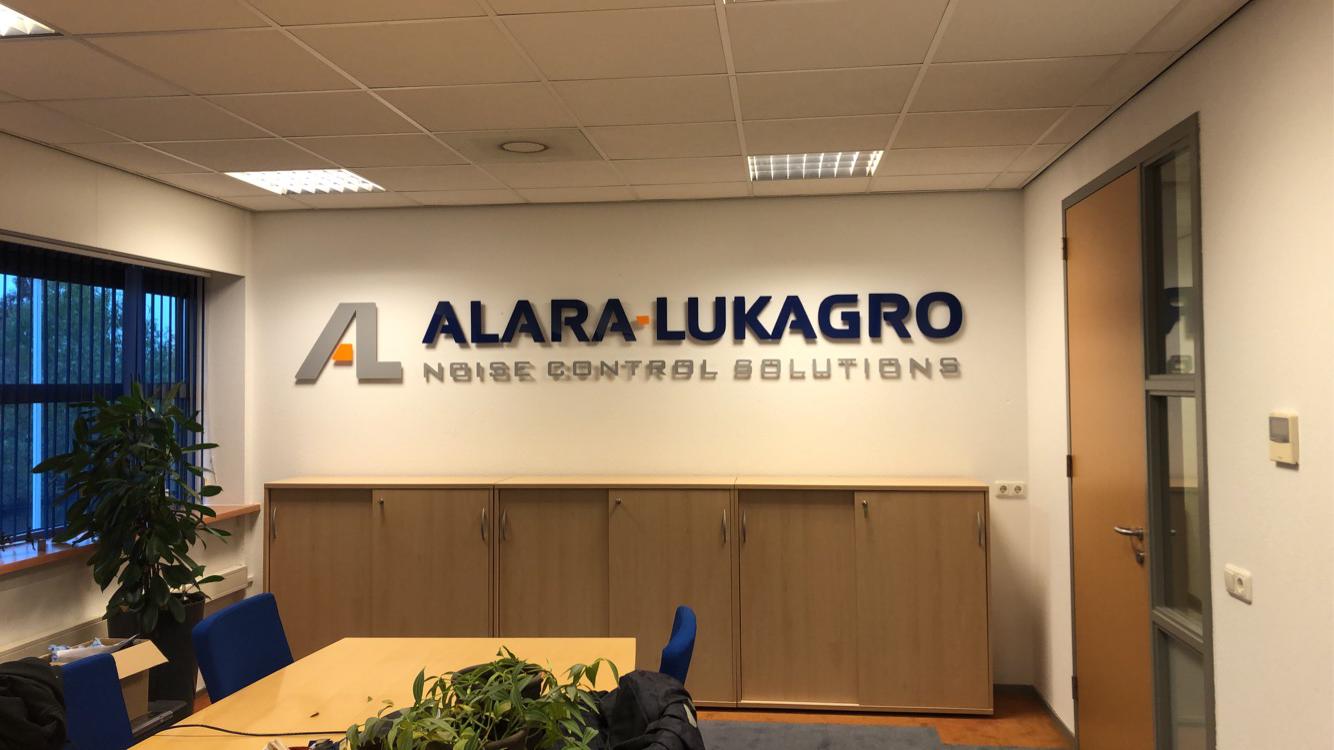 Freesletters in het kantoor