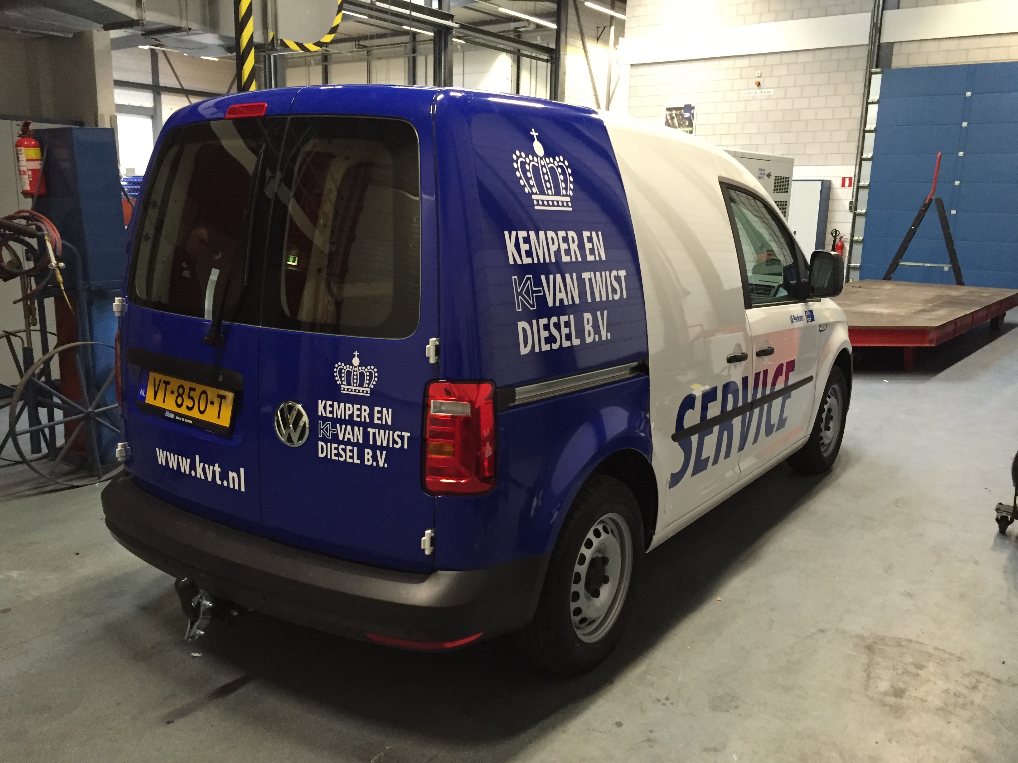 Kemper en K van Twist Diesel Bv.