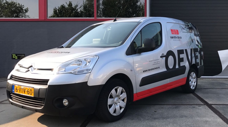 Oever auto bellettering