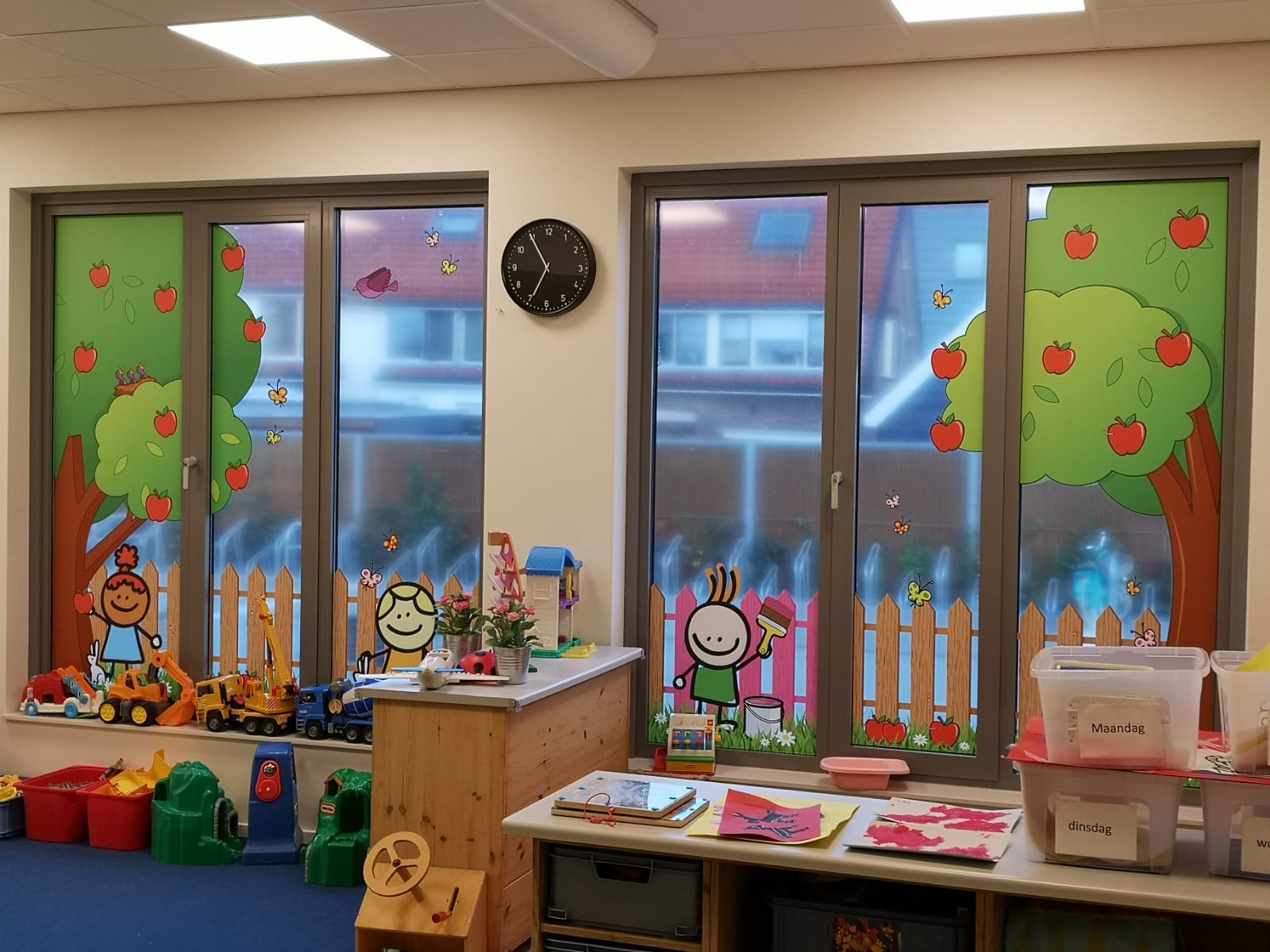 Raamstickers voor De Hummeltjeshoeve in Ameide